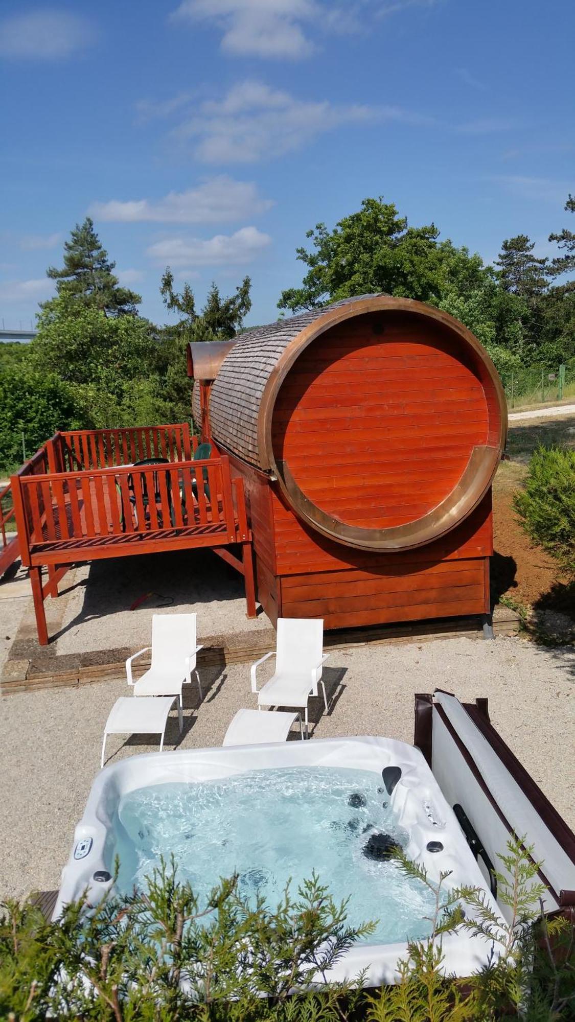 Camping De La Pelouse Jaulny Habitación foto