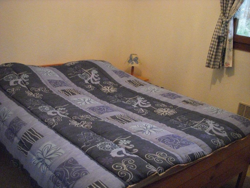 Camping De La Pelouse Jaulny Habitación foto